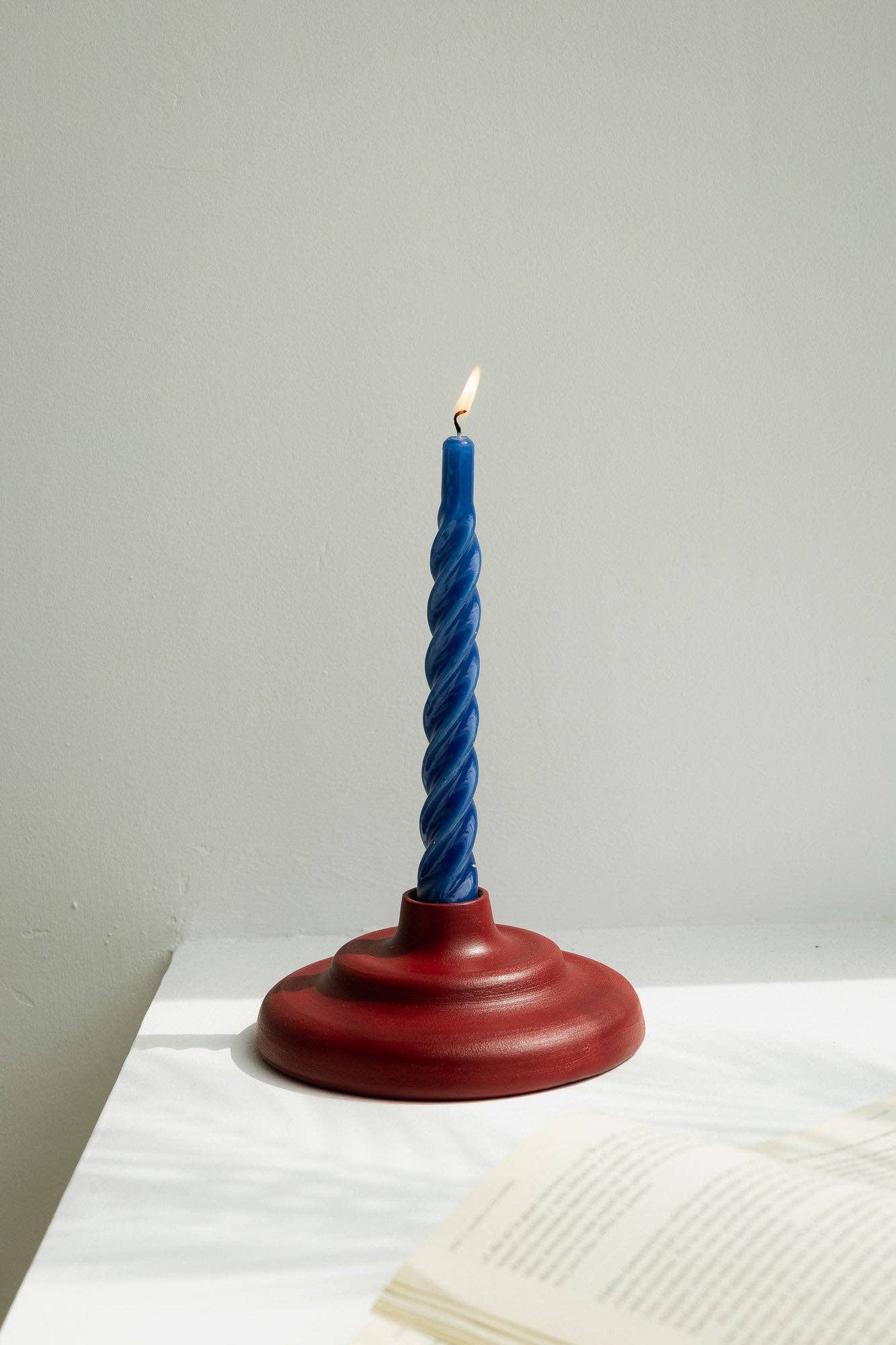 Tide Candle Holder