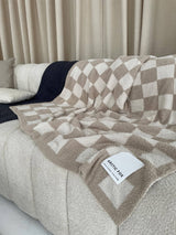 Die Teddydecke, 100% recycelt, beigefarbenes Karomuster,