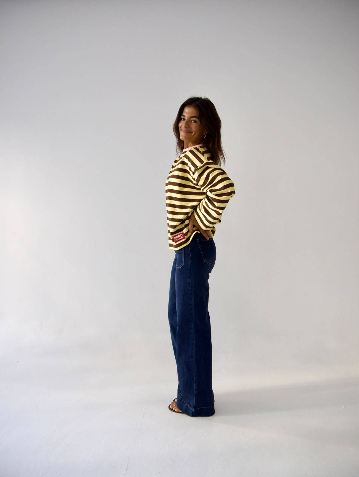 Núria T-shirt Yellow Brown