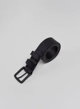Essential Gürtel (Schwarz) — Veganes Leder