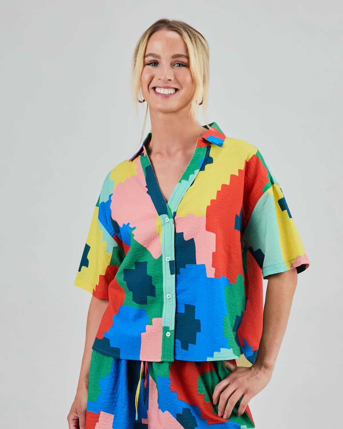 Maxi Flower Oversize Cropped Shirt