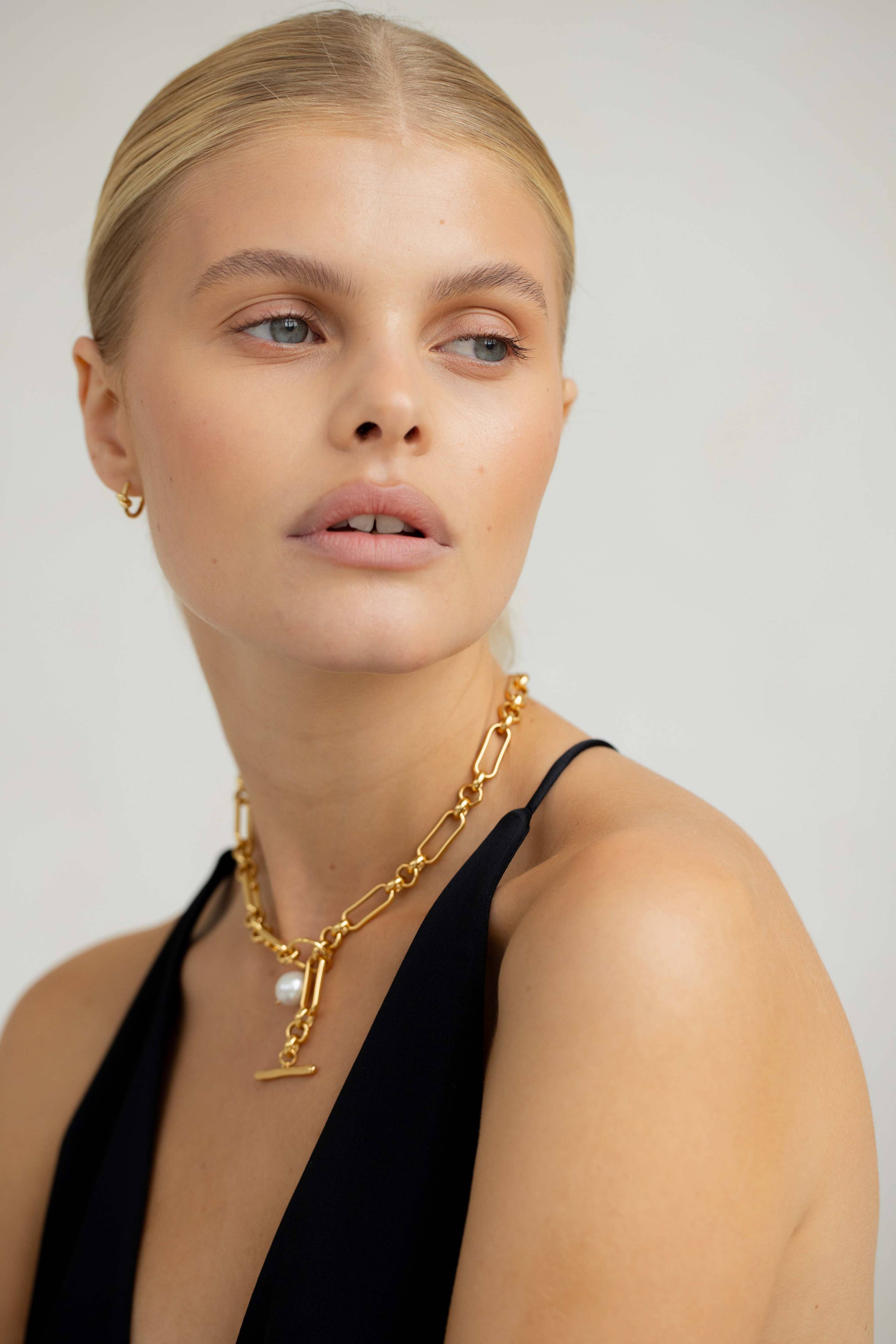 Molten Chunky Chain Pearl Necklace