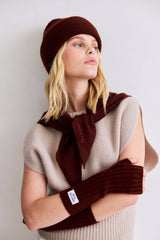 Merino Wool Triangle Scarf (S) - Cherry Plum
