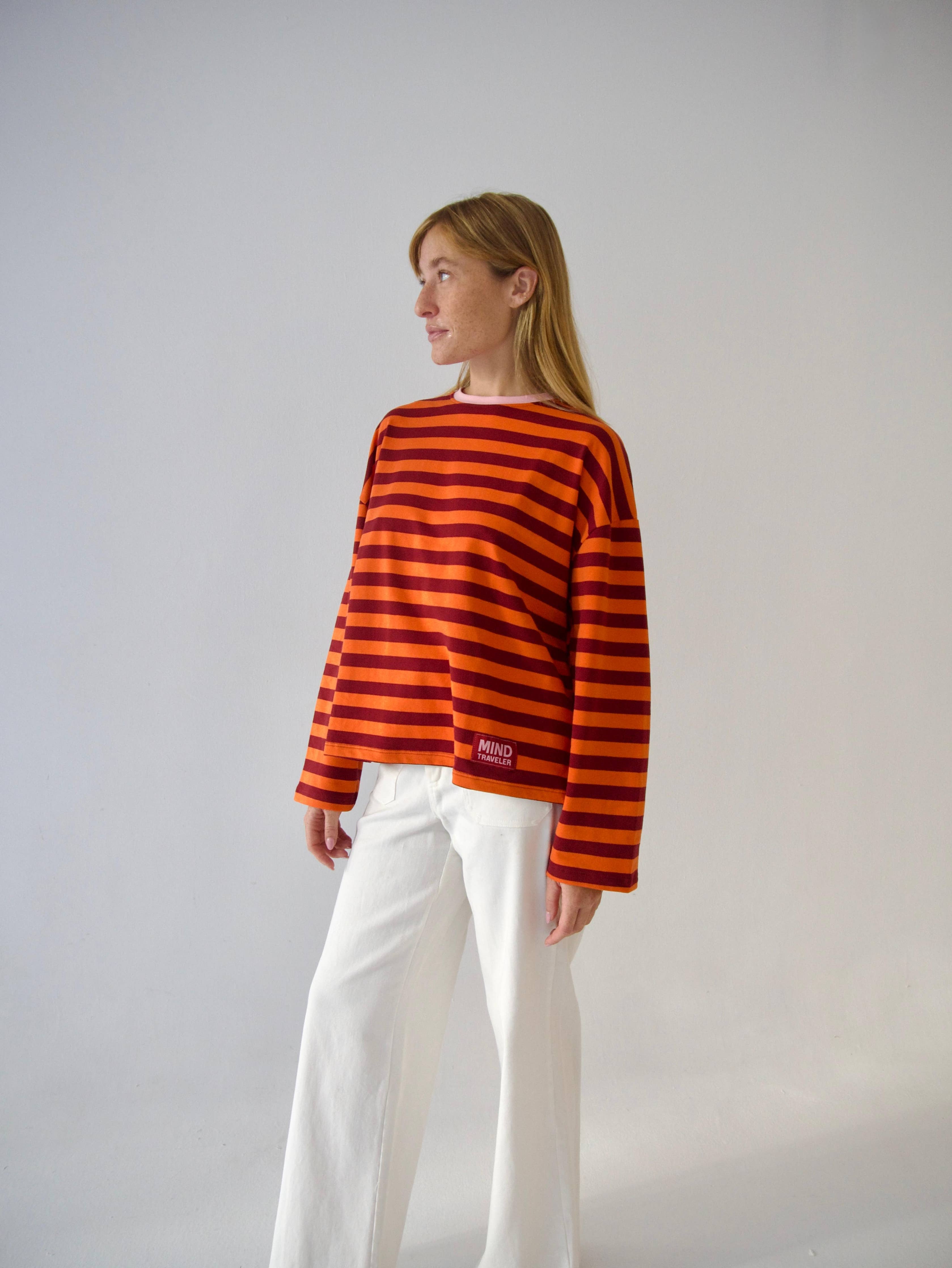 Núria Orange-Burgundy T-shirt