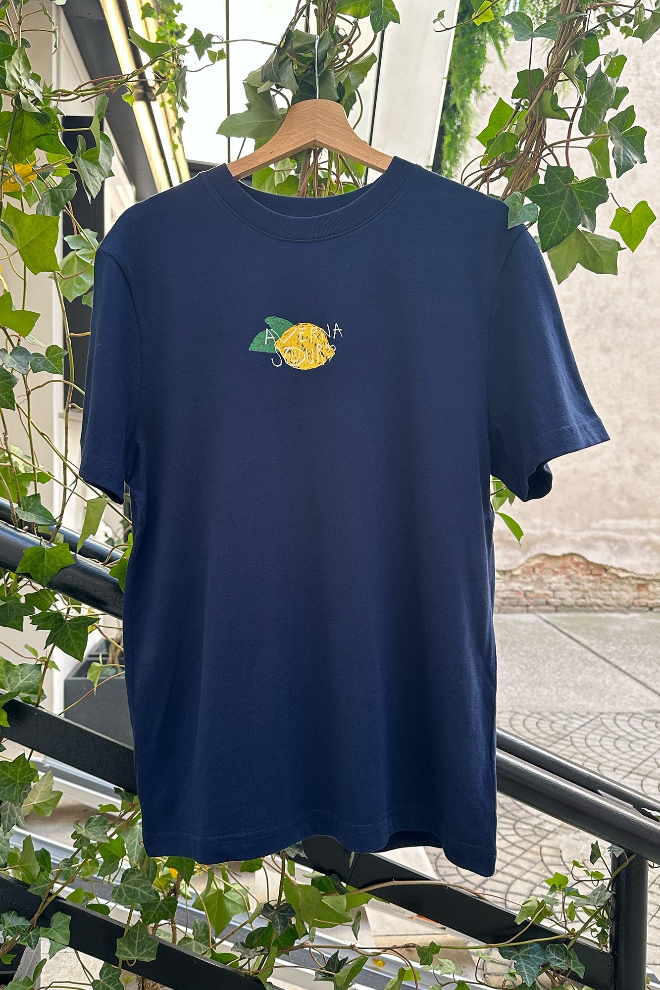 AVERNA SOUR LOOSE FIT T-SHIRT