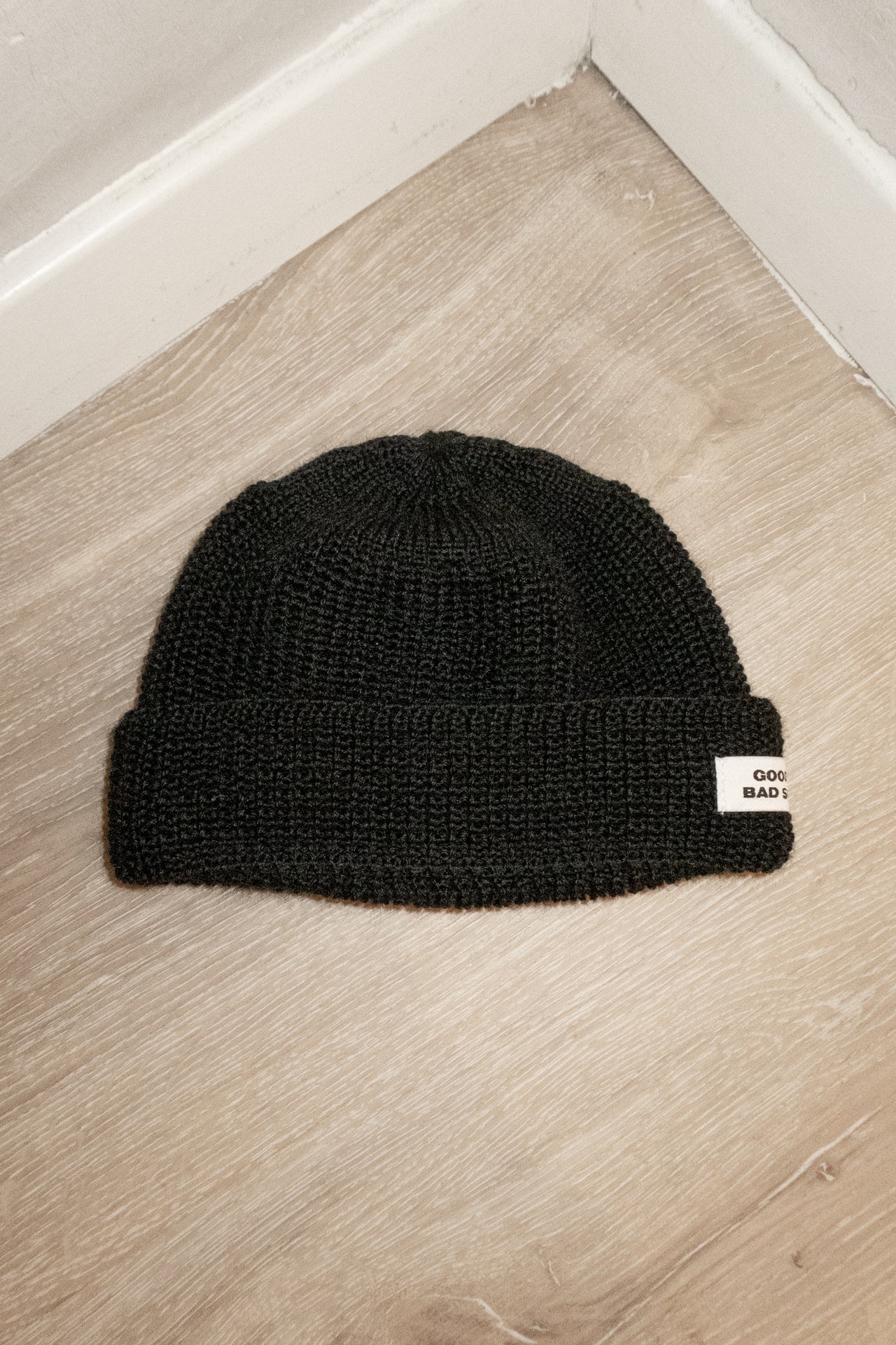 CROPPPED WOOL BEANIE