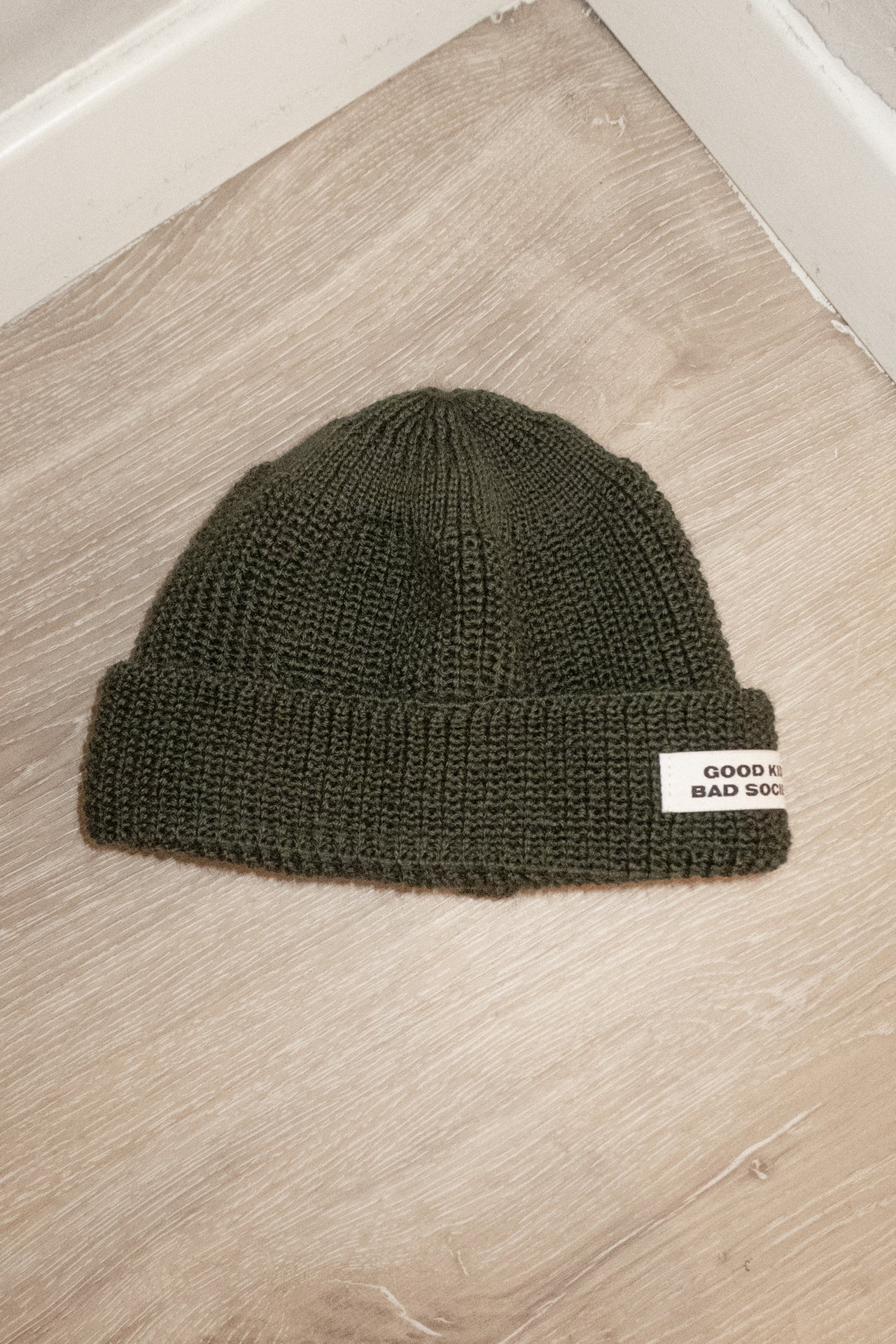 CROPPPED WOOL BEANIE