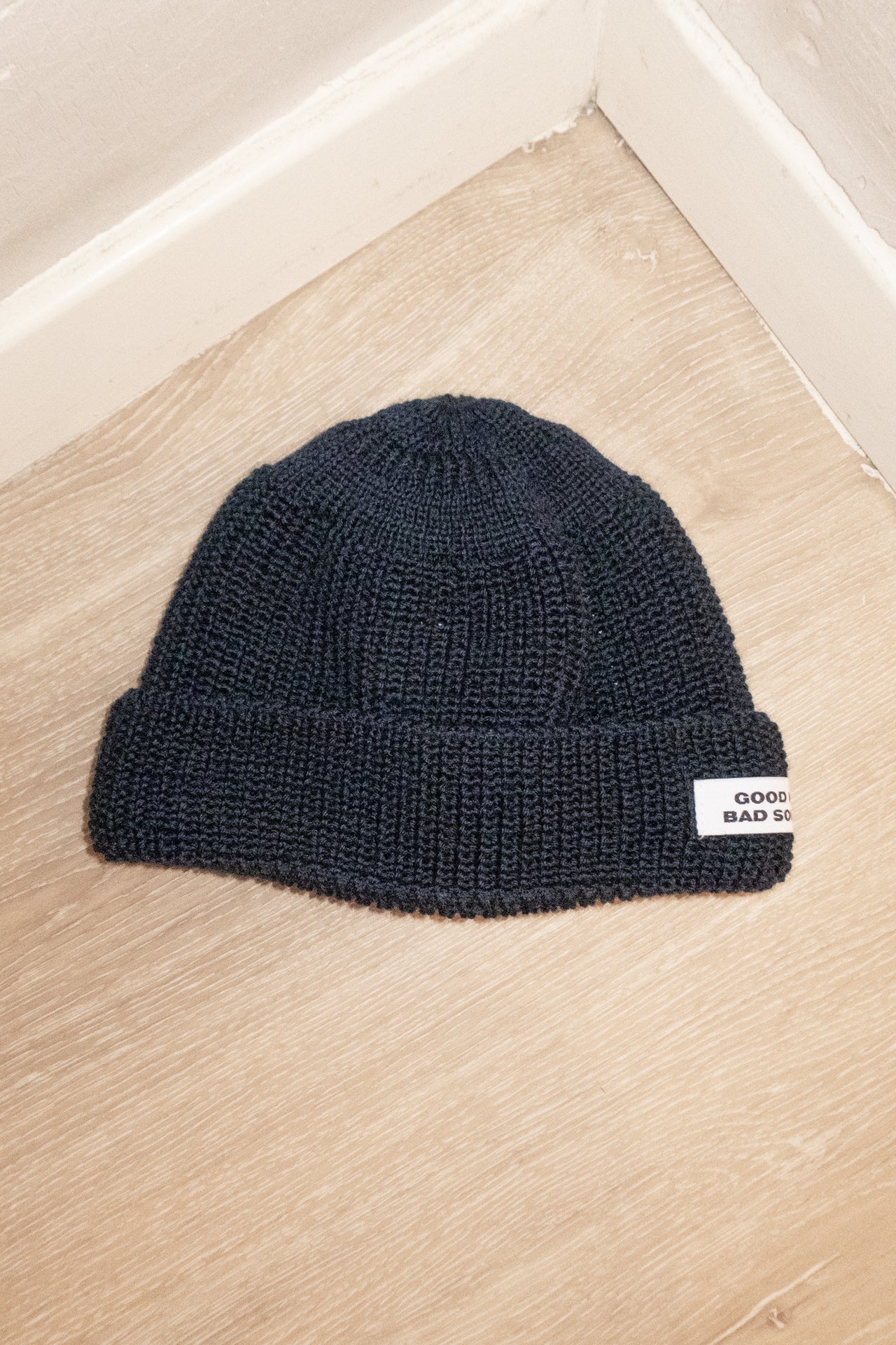 CROPPPED WOOL BEANIE
