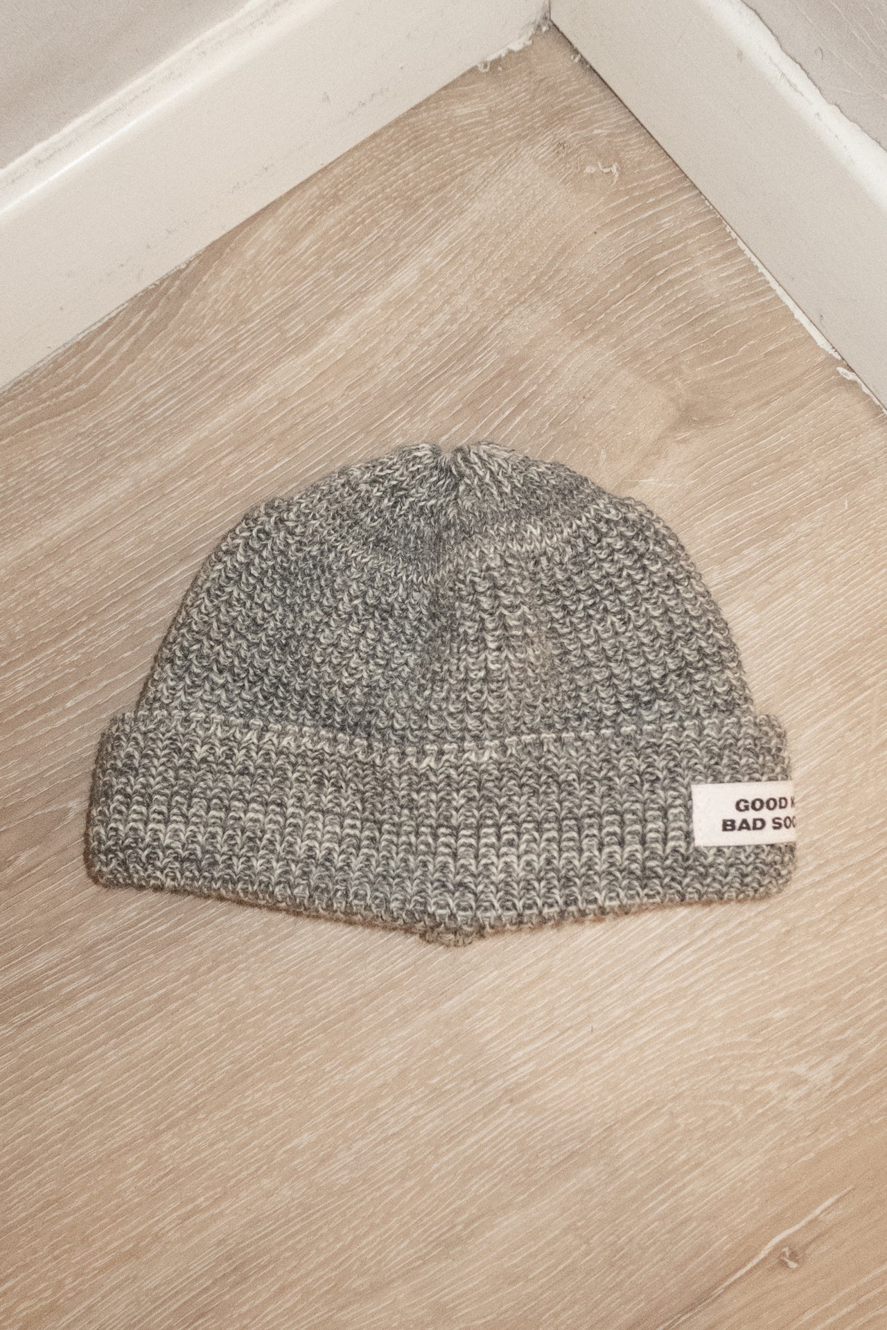 CROPPPED WOOL BEANIE