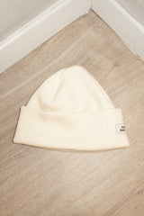 CROPPED MERINO WOOL BEANIE