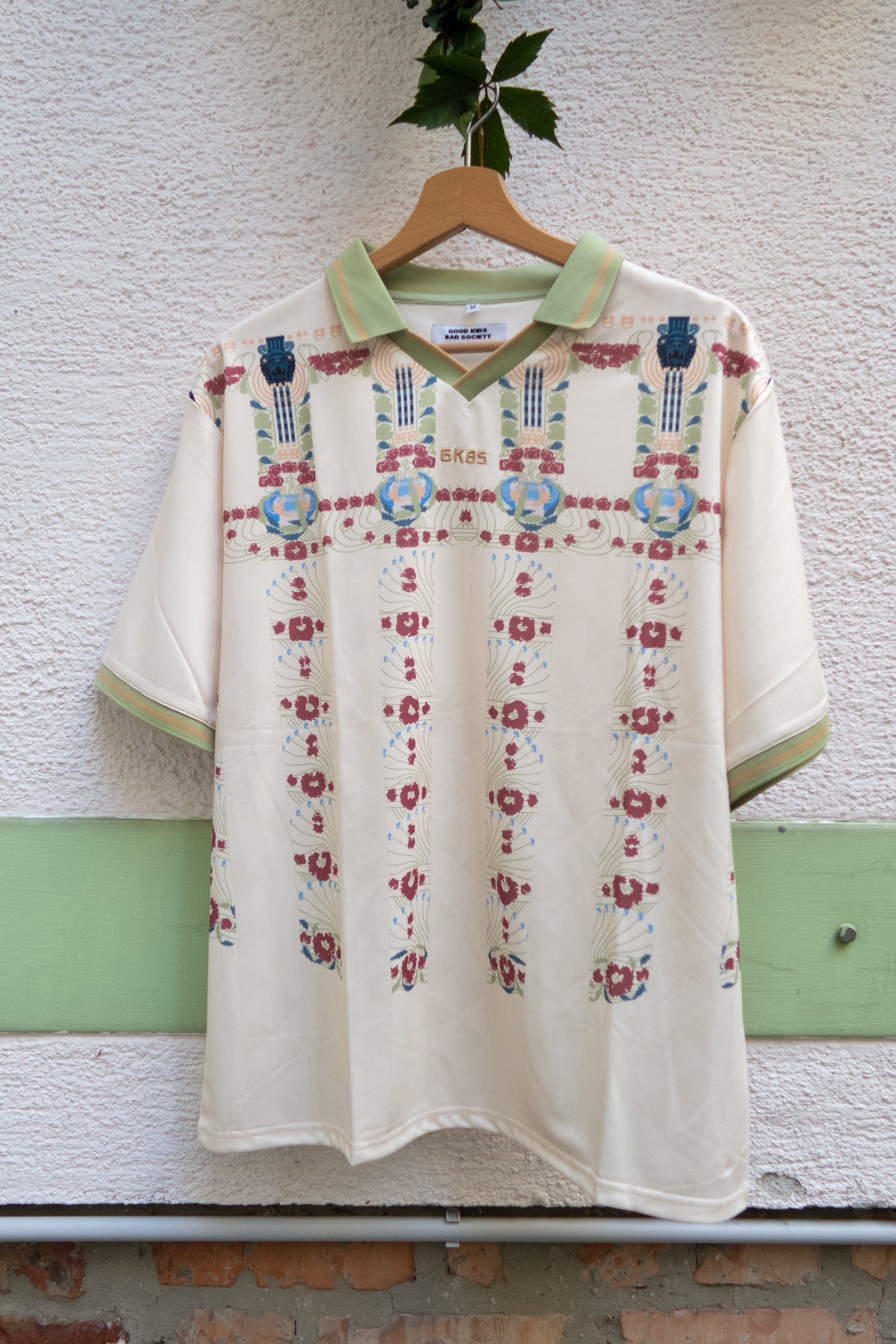 MAJOLIKA SOCCER JERSEY