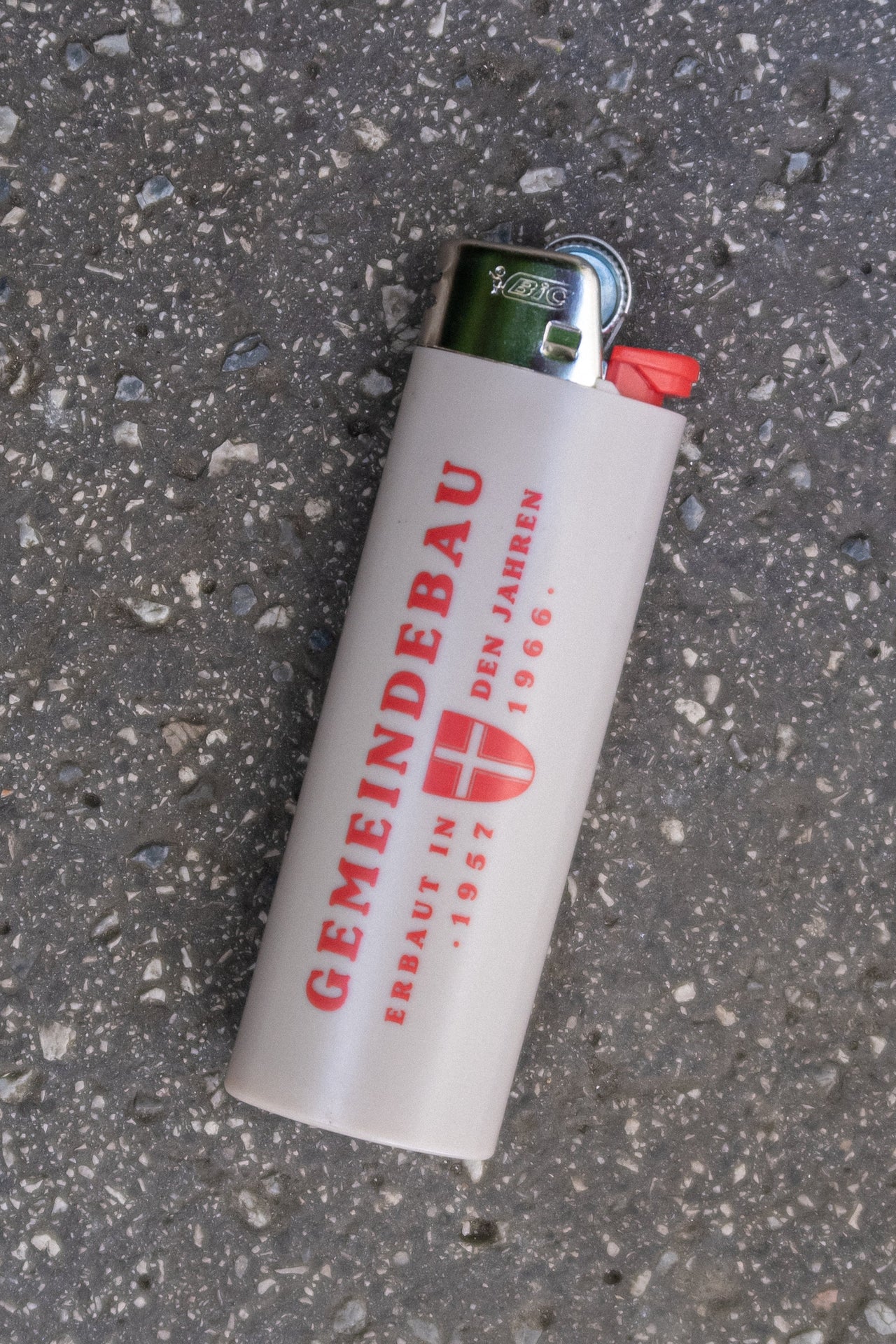 GEMEINDEBAU LIGHTER