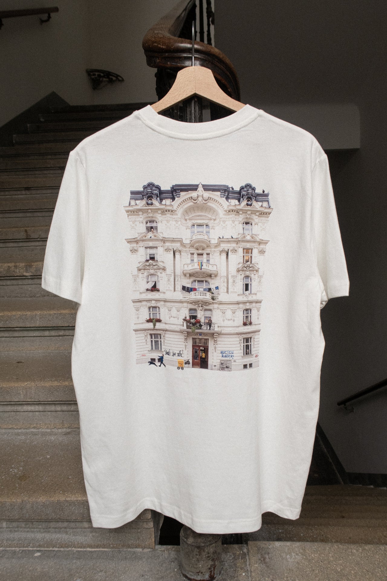 ALTBAU LOOSE FIT T-SHIRT