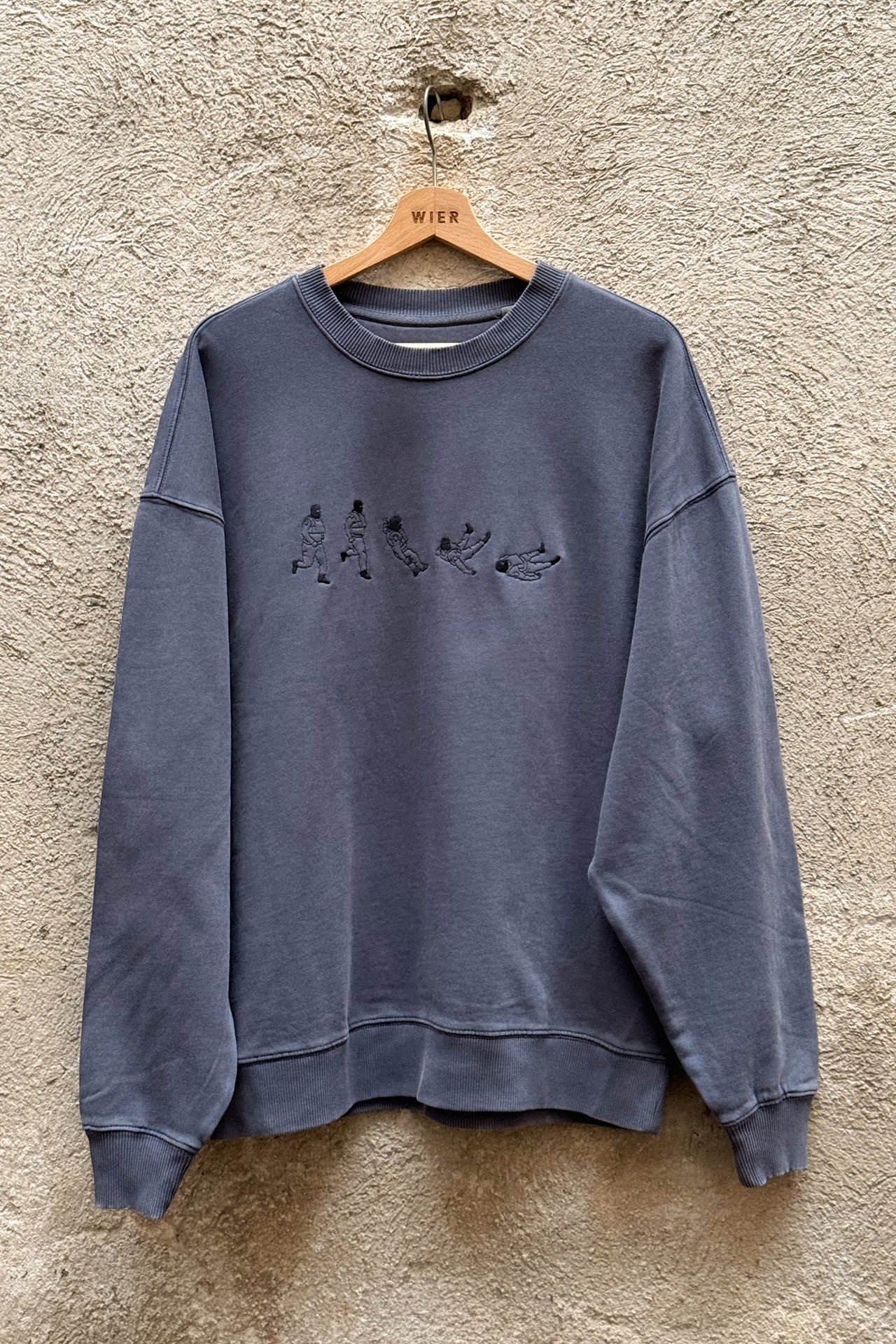 SLIPPERY ICE OVERSIZED CREWNECK