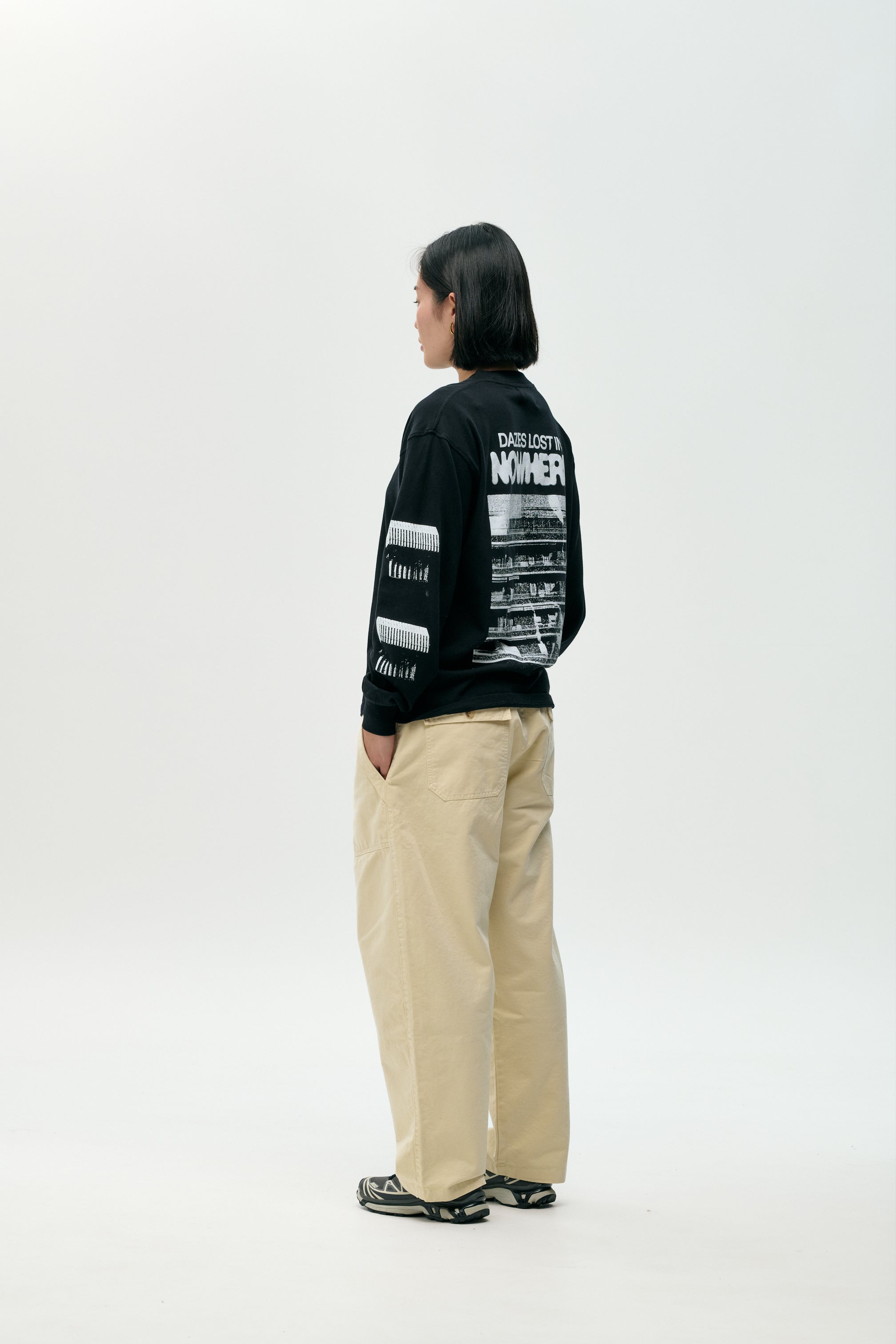 Longline T-Shirt Through the window