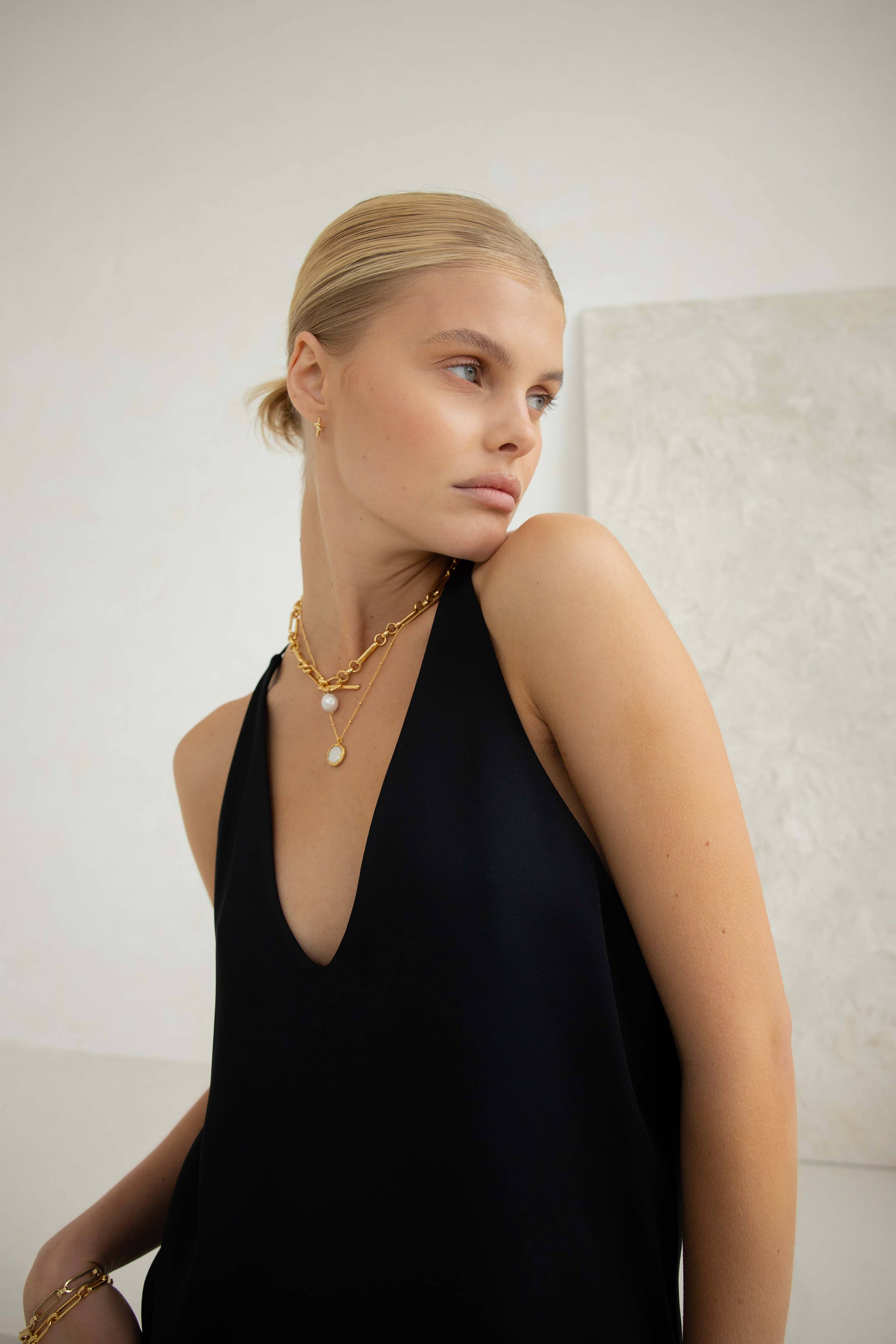 Molten Chunky Chain Pearl Necklace