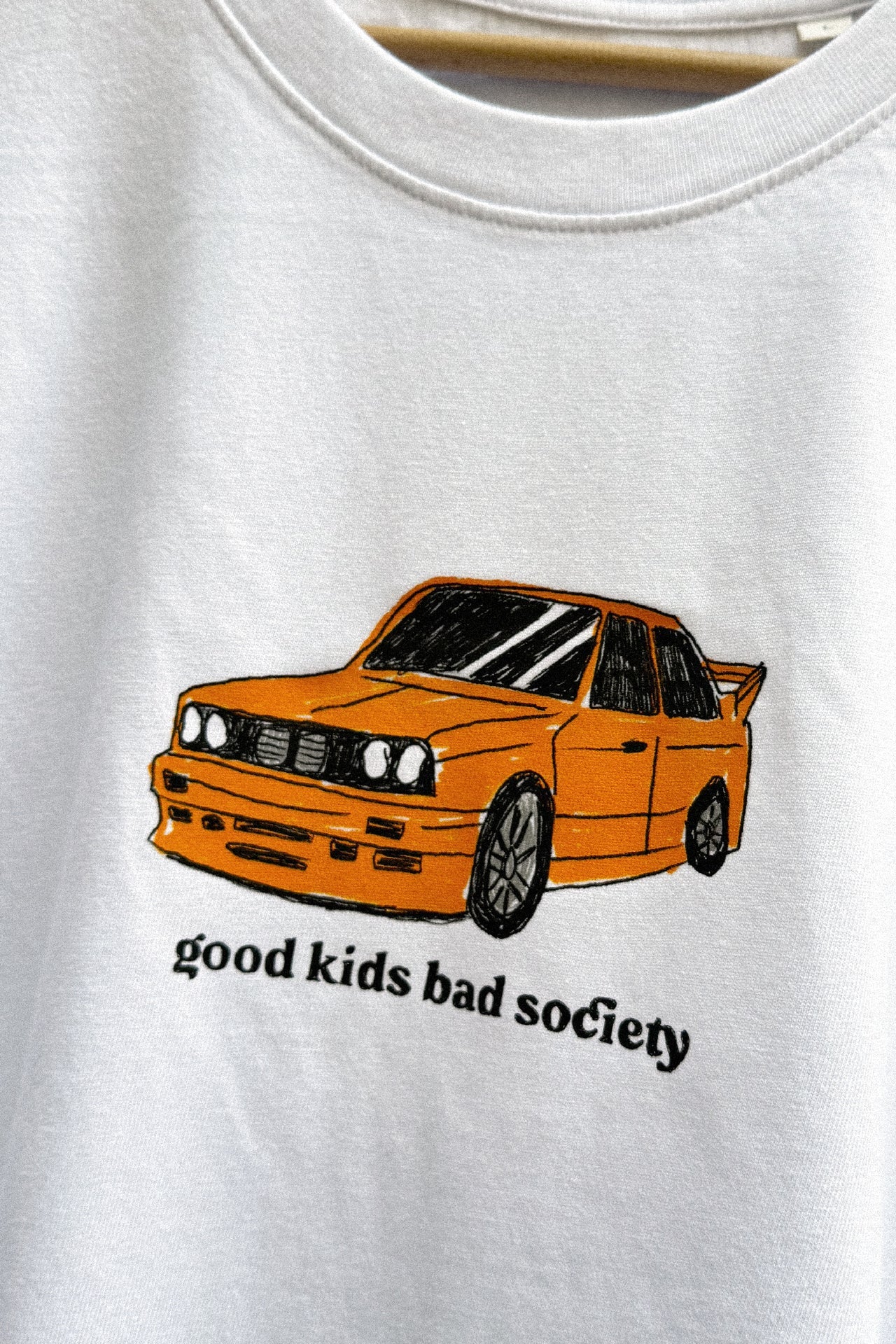 NOSTALGIA ULTRA LOOSE FIT T-SHIRT