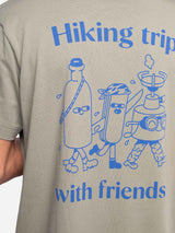 T-SHIRT HIKING TRIP