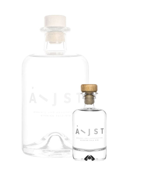 PALE GIN