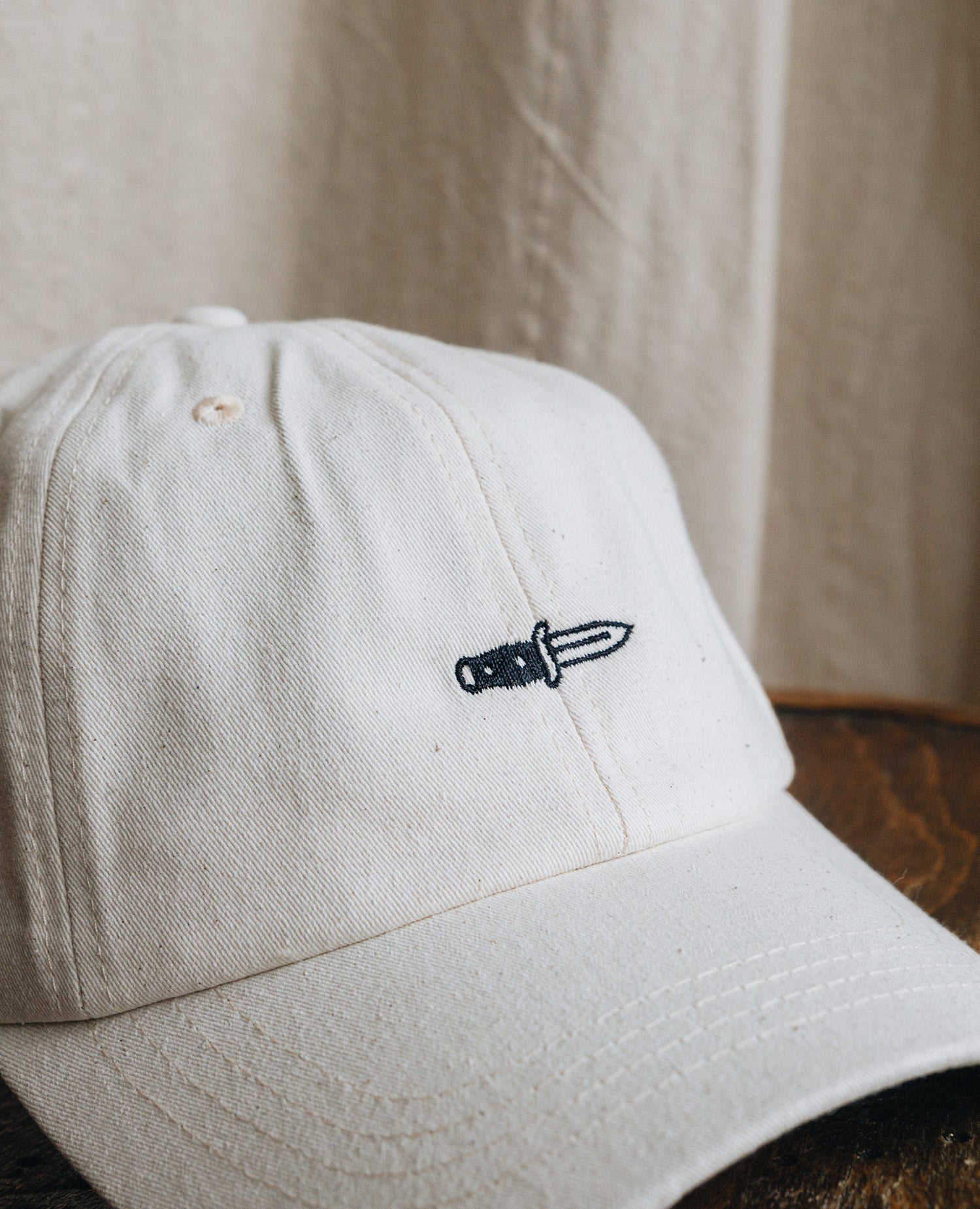 Knife Dad Cap Off-White